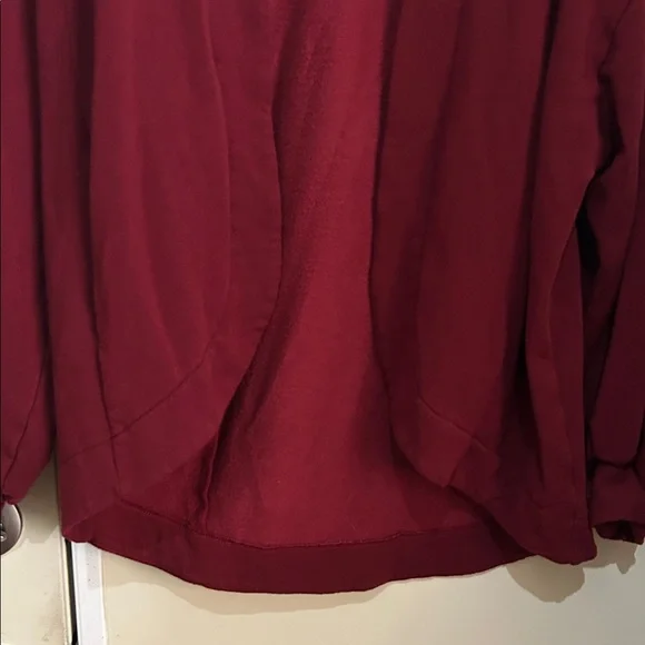 Amour Vert Deep Red Cardigan - Picture 6 of 7